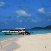 Traumstrand an der Westküste von Ko Phuket